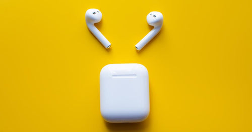 AirPods Pro 3は本当に「買い」か？前モデルと比較した音質・機能の進化とおすすめアクセサリー