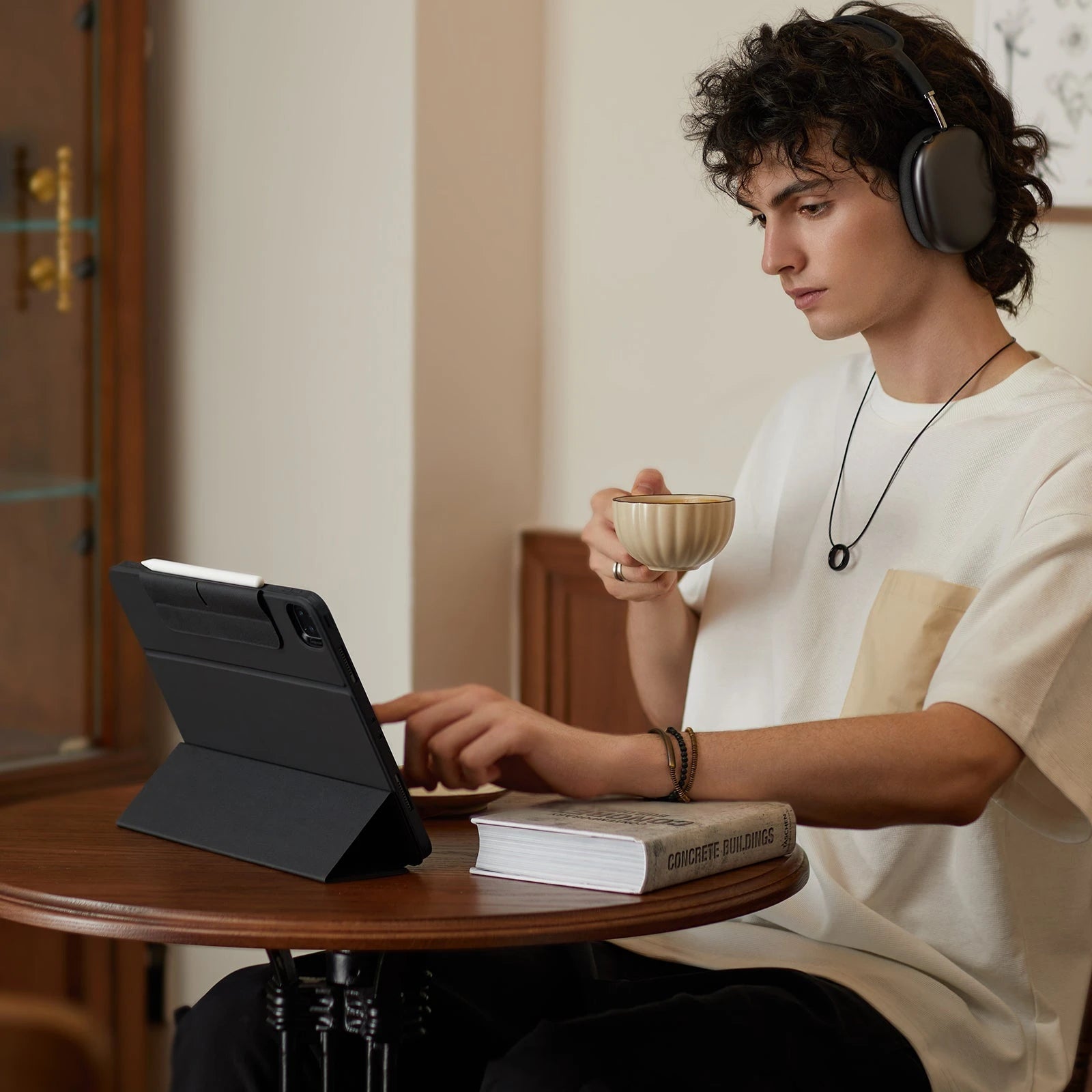 iPad Pro 12.9" (2022/2021) Rebound Hybrid Case 360 - Lavender  Product type